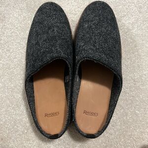 NEVER WORN
Rhodes loafer wool slip on shoes
Size 10 MENS
